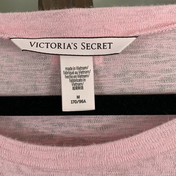 Victoria’s Secret lounge shirt - Picture 3 of 3
